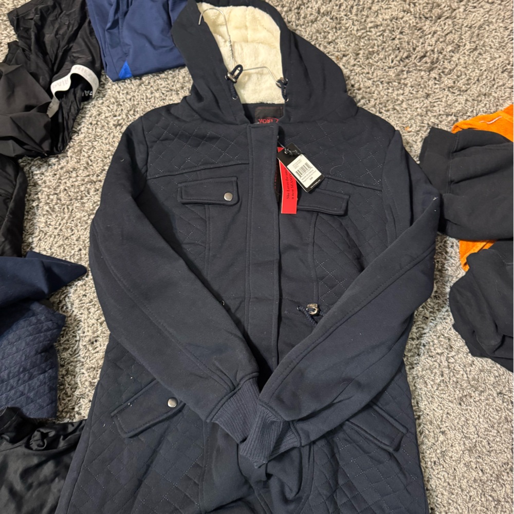 Yoki Women's Black Quilted Puffer Coat